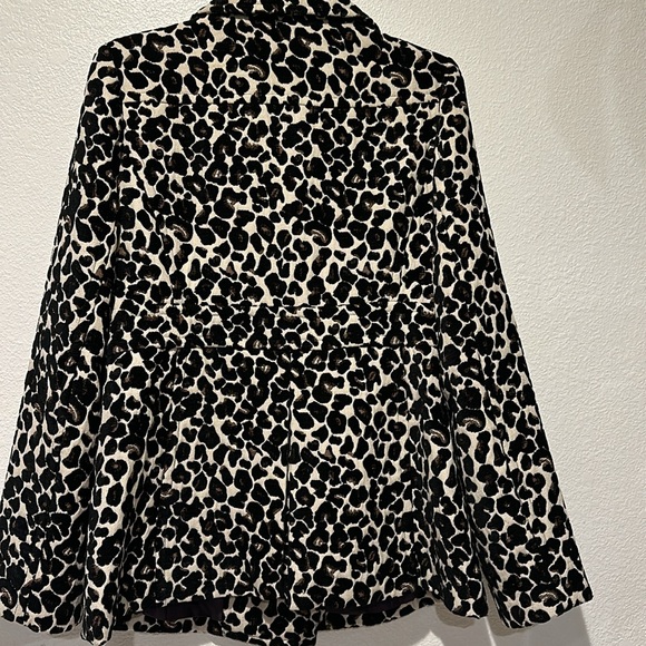 APT. 9 Coat - Picture 5 of 6